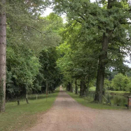 De Charme Avec Parc, Tennis Et Salle De Jeux Pres D'un Chateau A Parigny - Fr-1-496-160 Holiday home