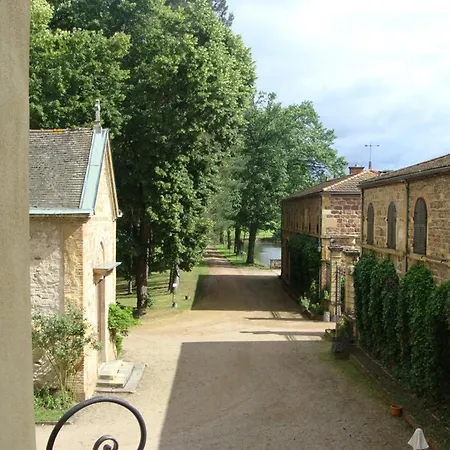 De Charme Avec Parc, Tennis Et Salle De Jeux Pres D'un Chateau A Parigny - Fr-1-496-160 Holiday home *
