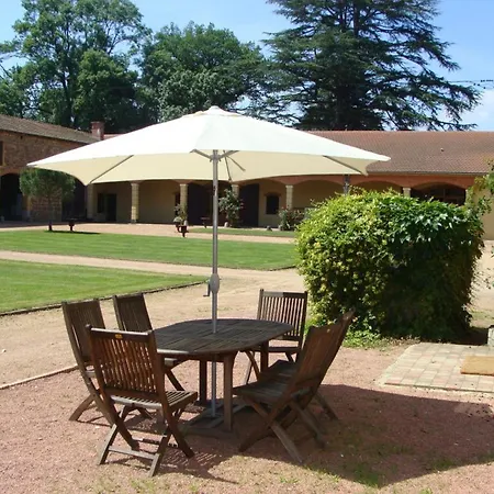 De Charme Avec Parc, Tennis Et Salle De Jeux Pres D'un Chateau A Parigny - Fr-1-496-160 Holiday home Parigny (Loire)
