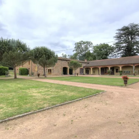 De Charme Avec Parc, Tennis Et Salle De Jeux Pres D'un Chateau A Parigny - Fr-1-496-160 *